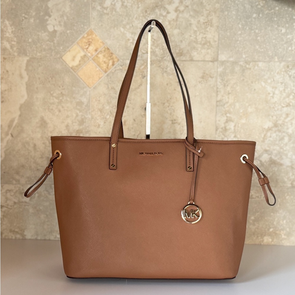 Michael Kors Jet Set Travel Large Drawstring Shoulder Tote Bag Brown Luggage
